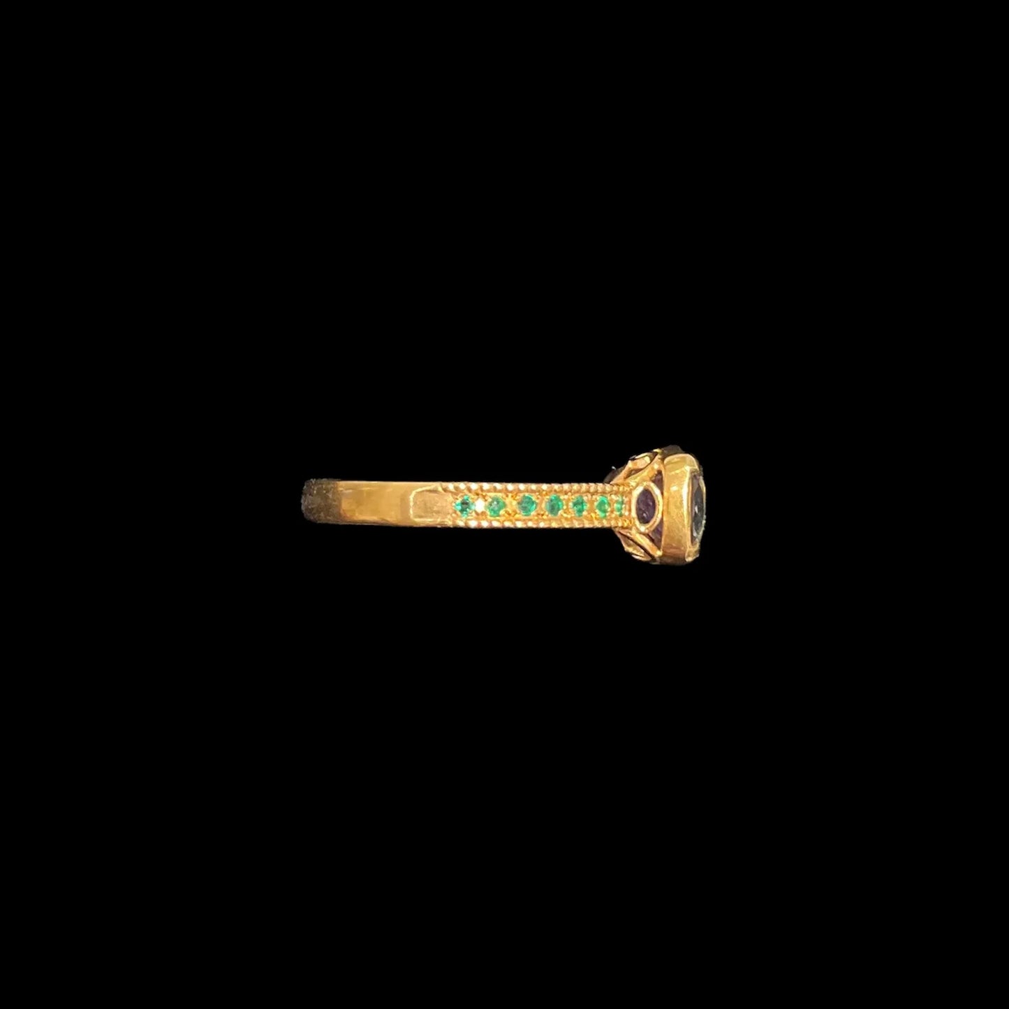 Tanzanite Ring (with Emerald)