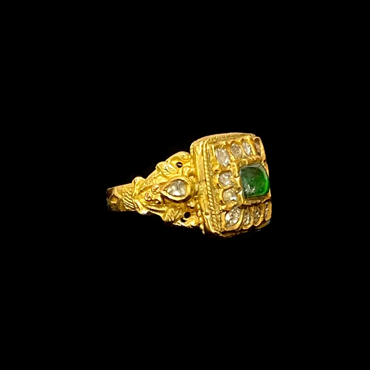 Indian Antique Kundan Style Ring - Square Shape