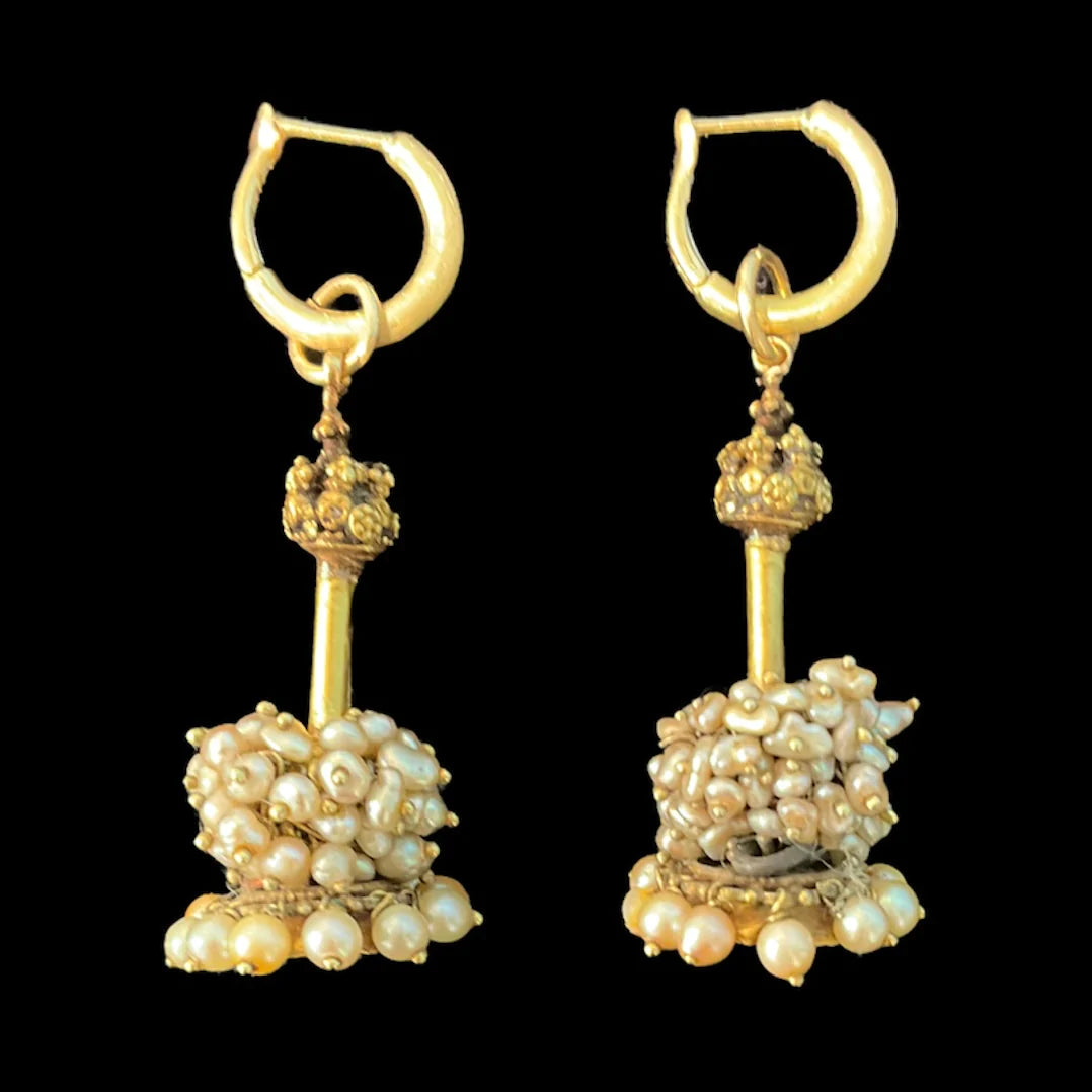 Vasra Parl Earrings