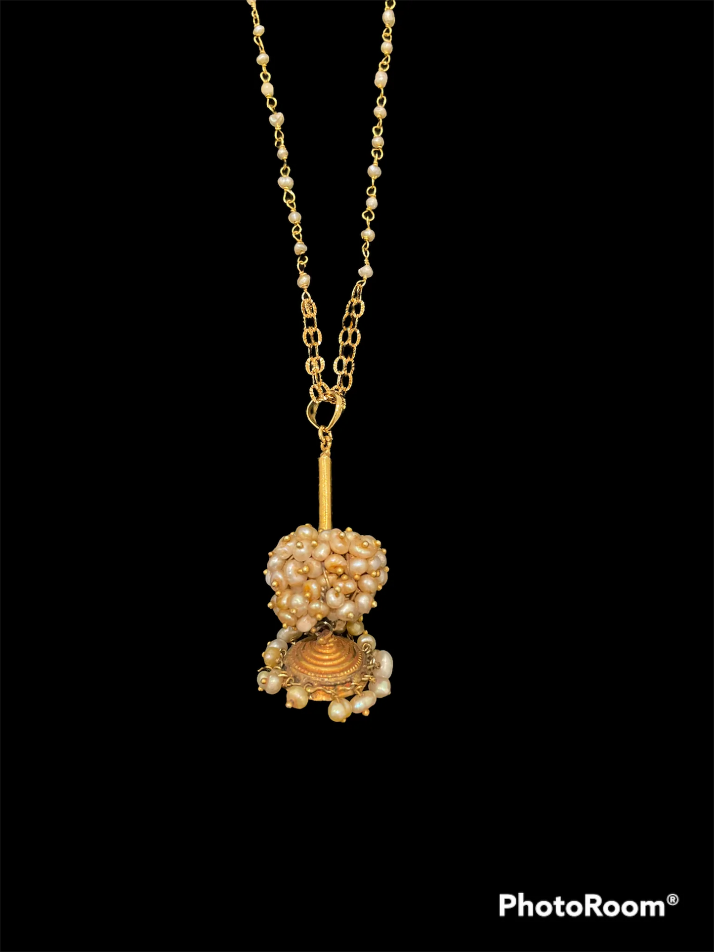 Indian Antique Necklace - Antique Indian Basra Pearl pendant (M)