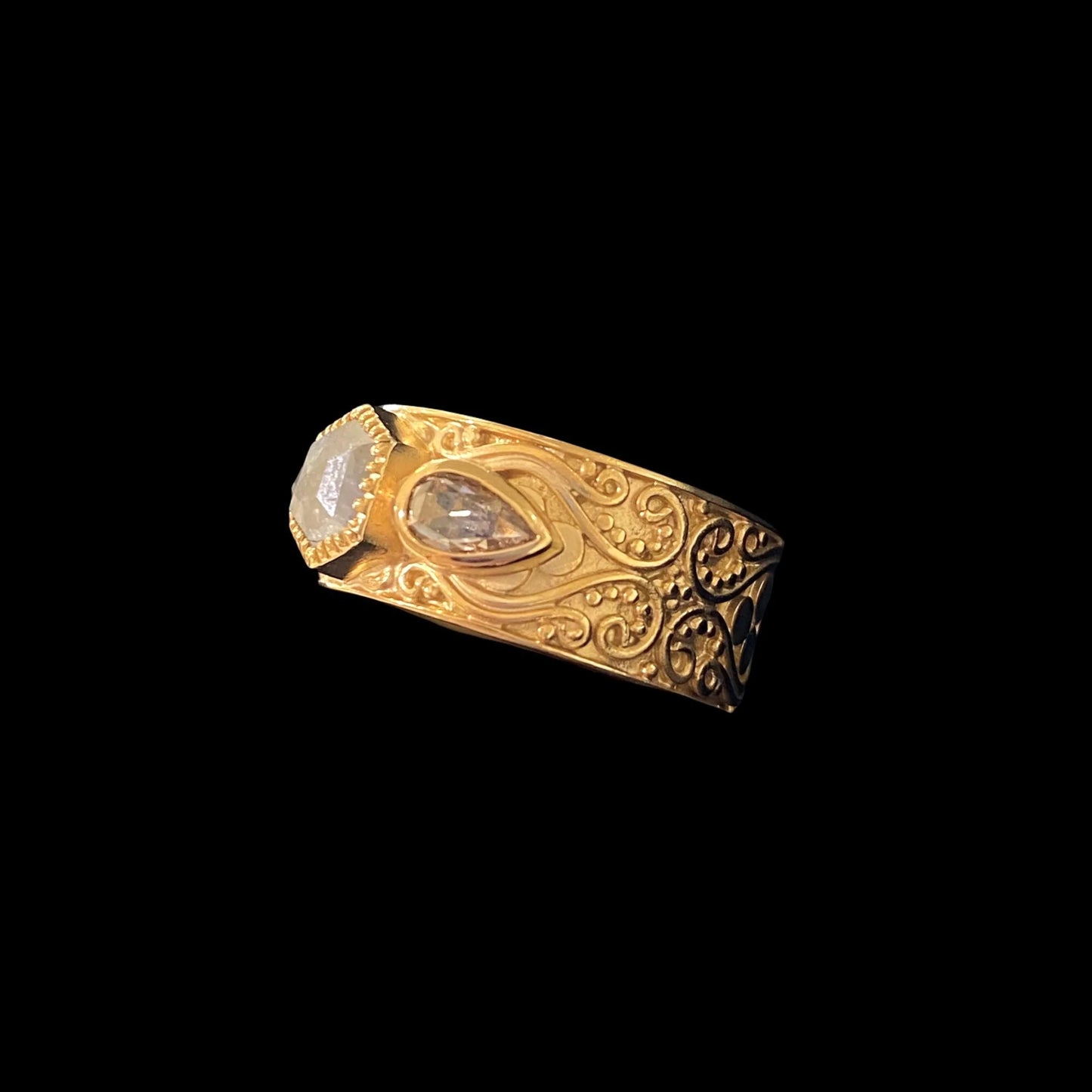 Earh Color Rose-Cut Diamond Ring