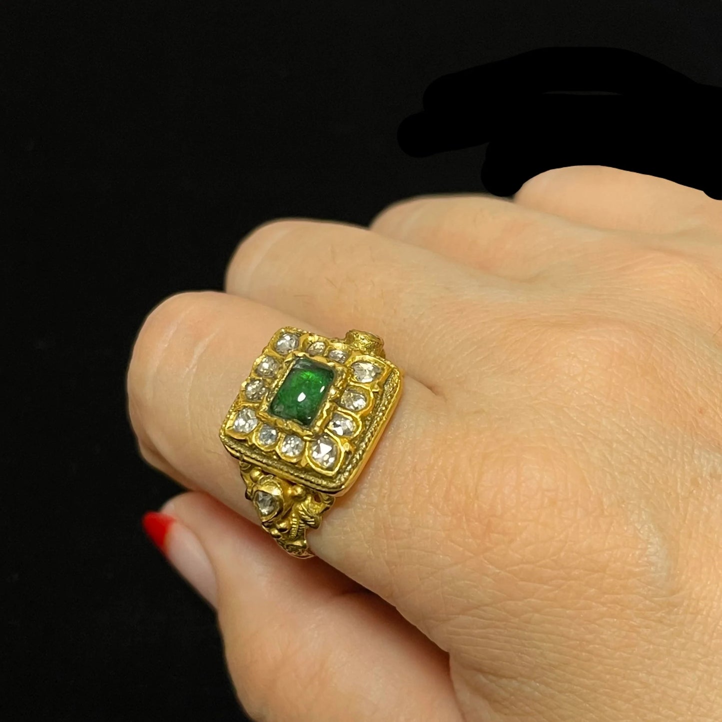 Indian Antique Kundan Style Ring - Square Shape