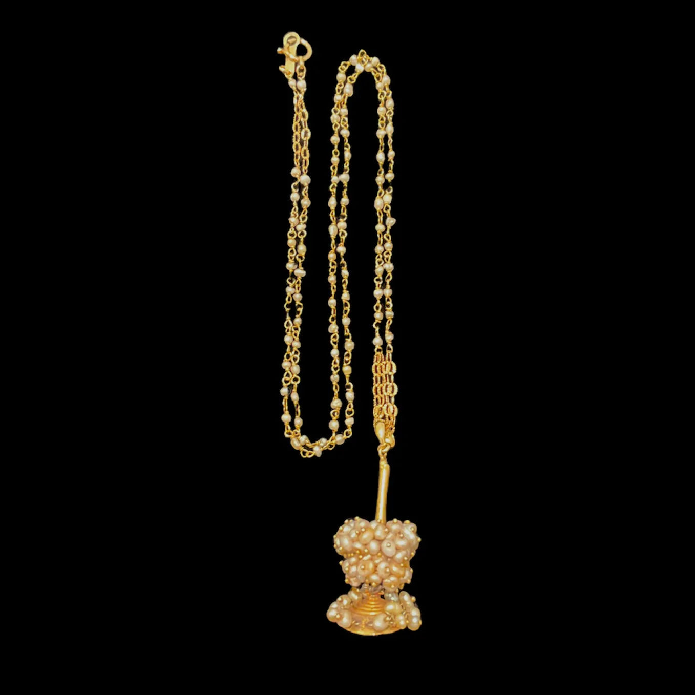 Indian Antique Necklace - Antique Indian Basra Pearl pendant (M)
