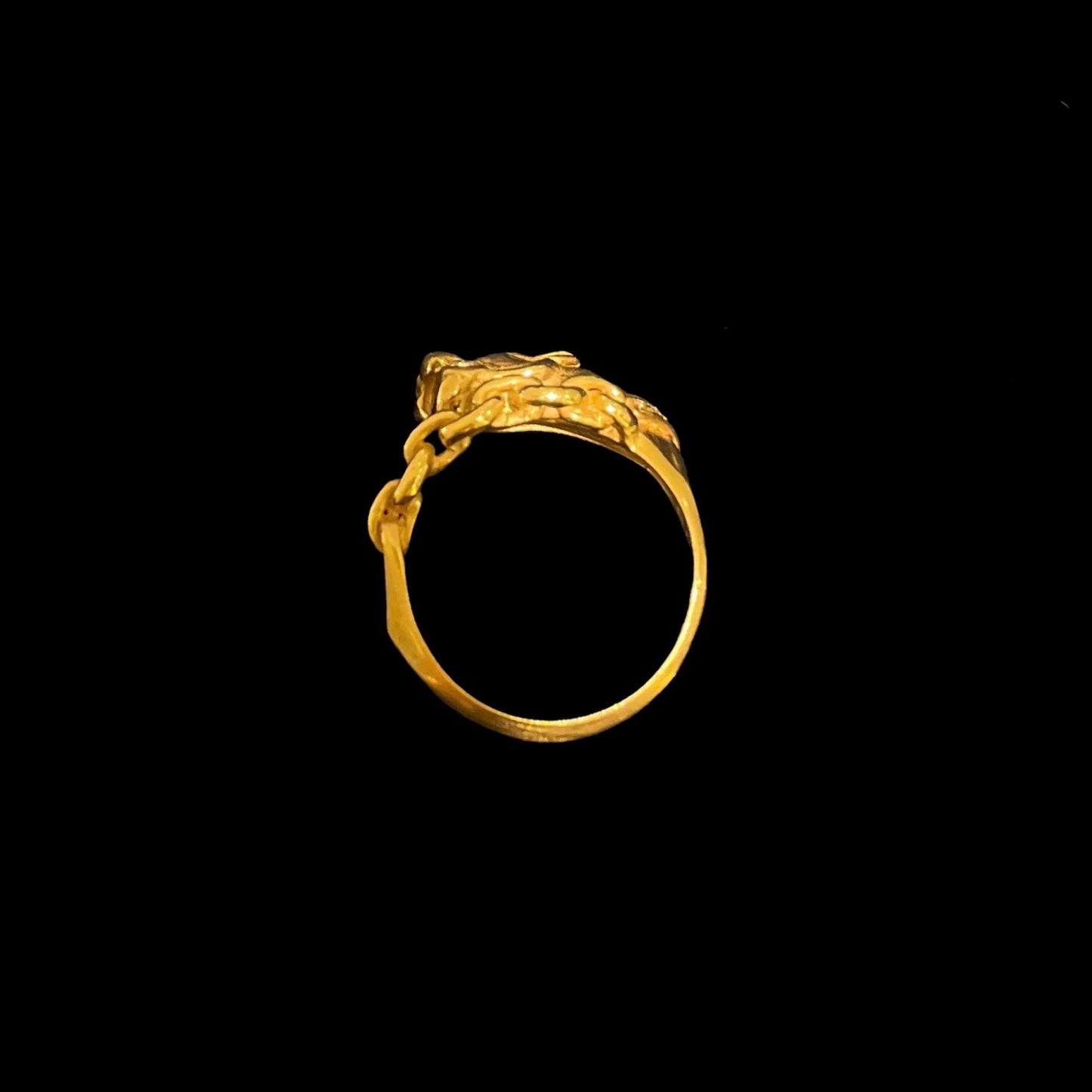 Jaquar Ring