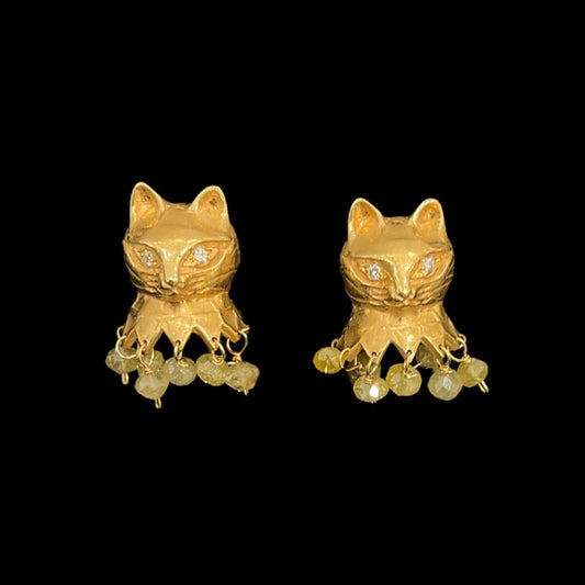 Cat with Earth Color Diamonds Earrings
