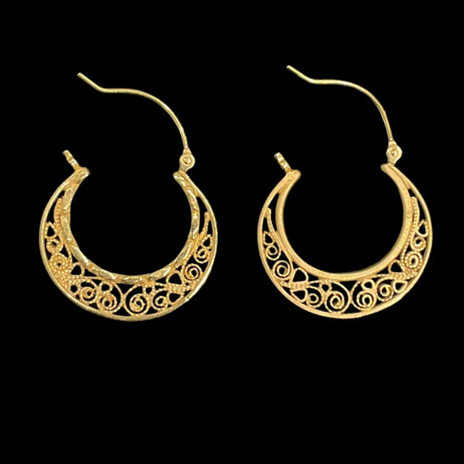 Arabesque pattern Hoop Earrings